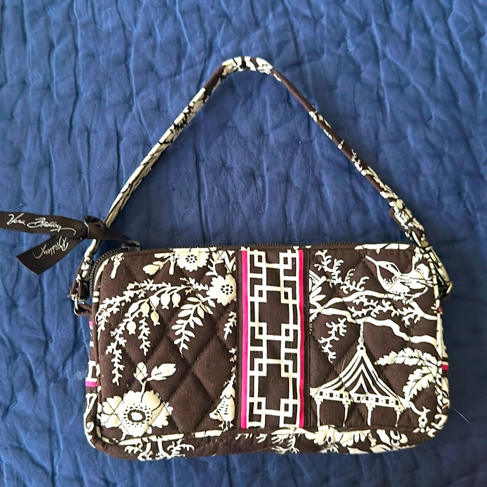 Vera Bradley Imperial Toile wristlet